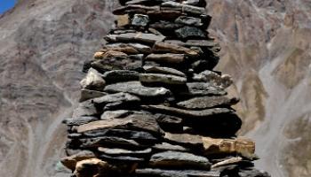 cairn-3-60e66abcce922359329387-61323d5bb9c91526733914.jpg