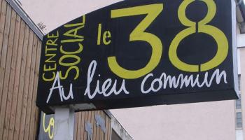 38-une-614f694cf2264677800305.jpg