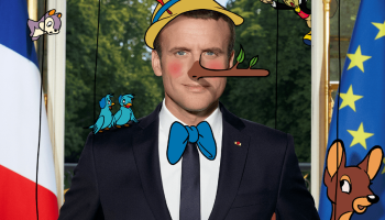 macron-pinochio-61d4235d9551f517469863.png