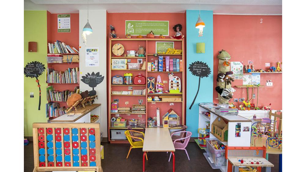 cafe-enfants-1-612b9a8e8bf60381368702.jpg