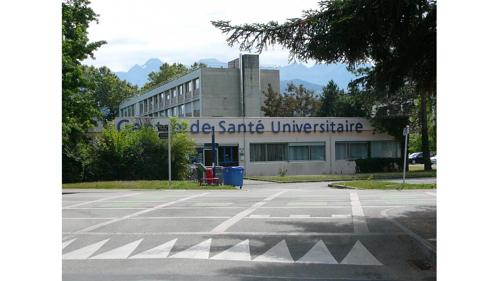 centre-sante-universitaire-60e66aa8432ca515095886.jpg