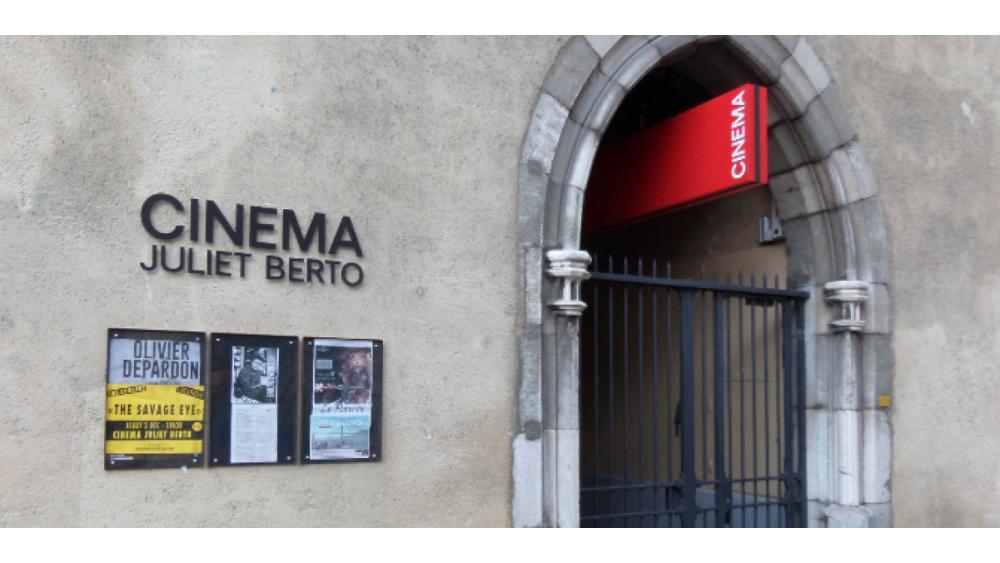 cine-julietberto-60e66aba83f86393018907.jpg