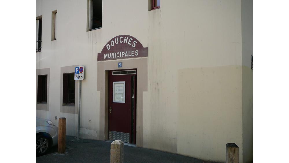 douches-1-60e66aa7d03e5106026626.jpg