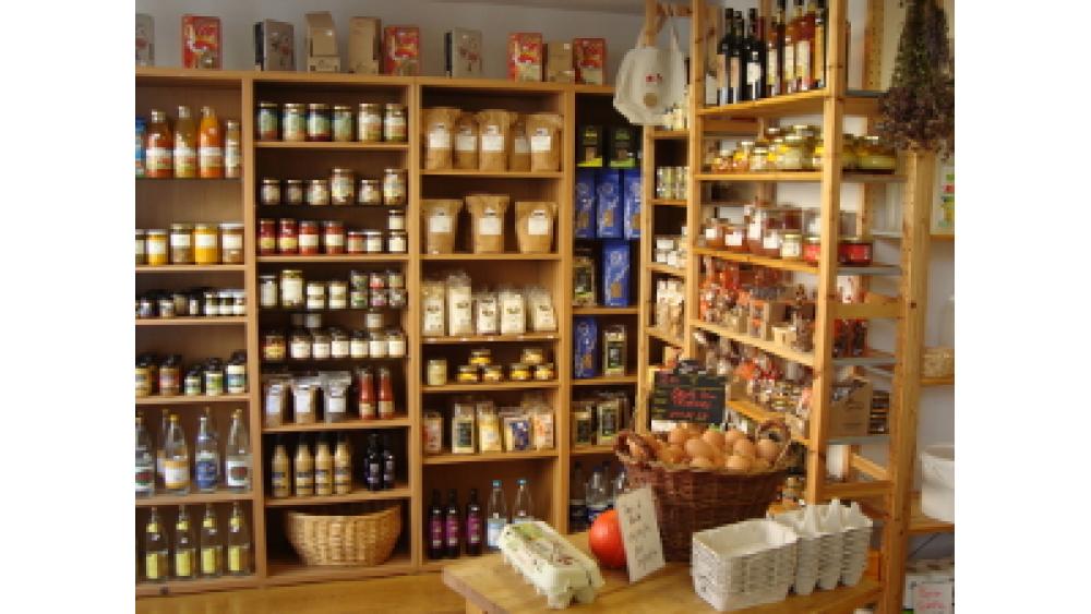 epicerie-locavore-interieur2-60e66aa01e277590864391.jpg