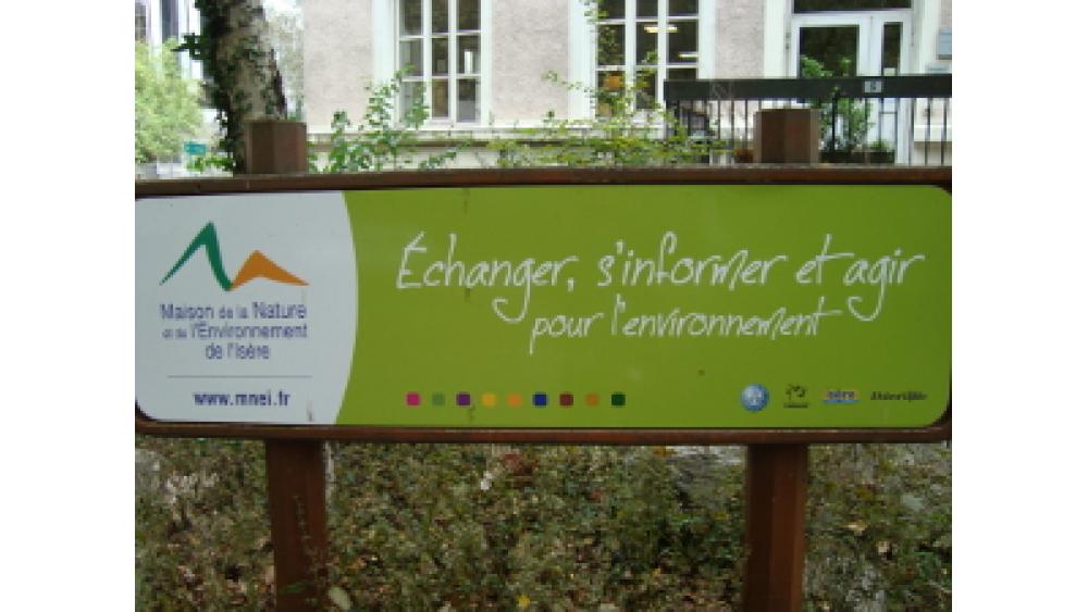 mnei-panneau-60e66aa096c6c483738898.jpg
