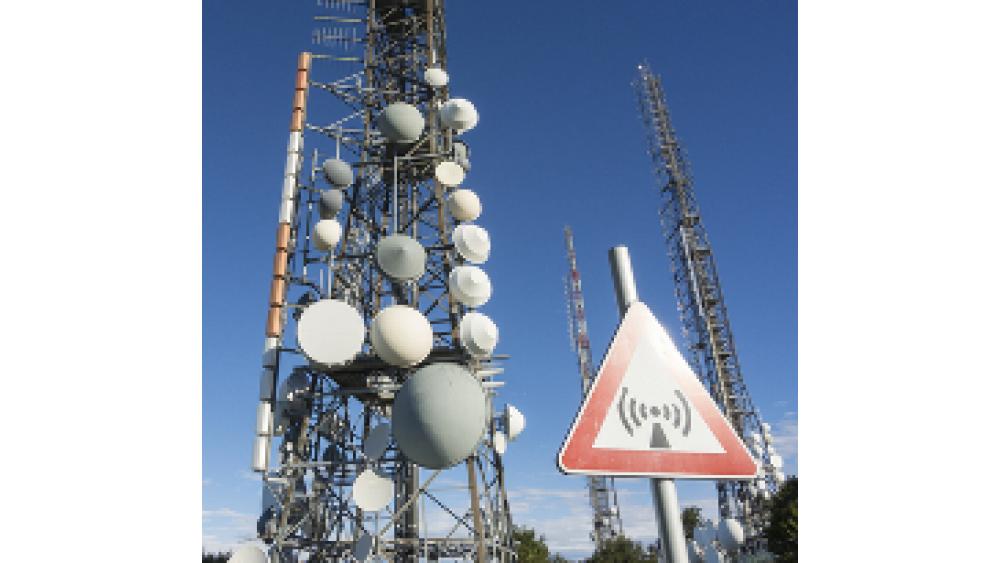 ondes-une-60e66af5183aa556793454.jpg