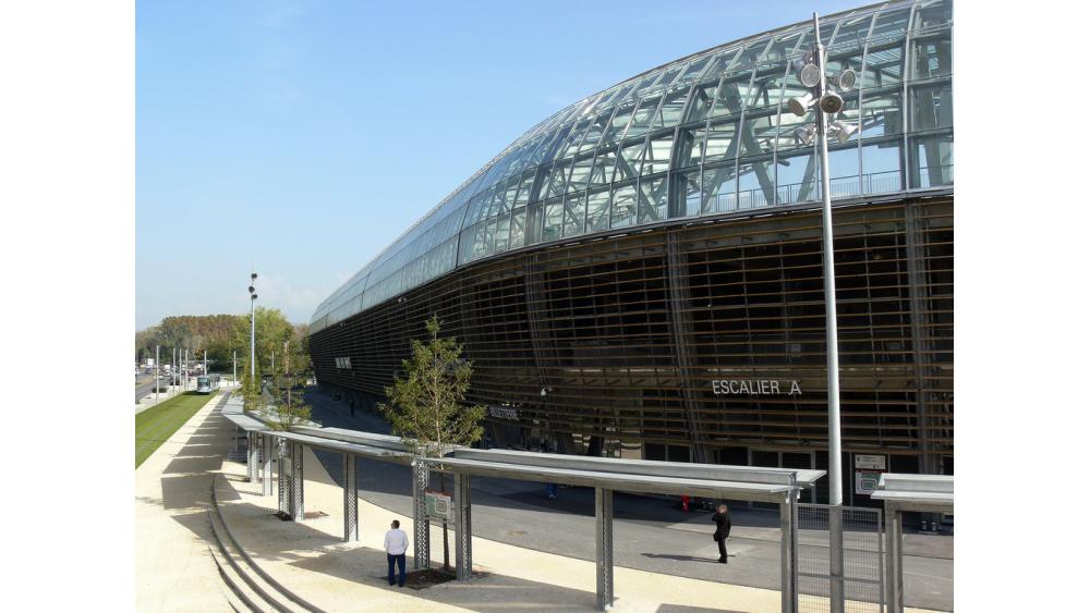 stade-des-alpes-2-60e66ab22bae5444517925.jpg
