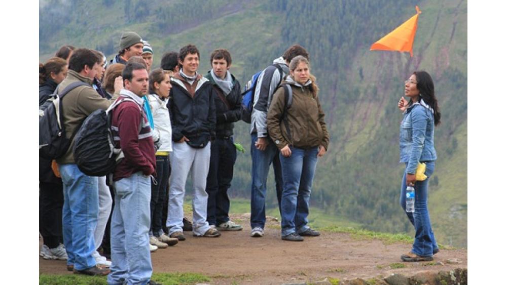 visite-guidee-3-60e66ab61f073706708794.jpg